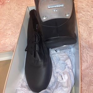 Brand new Bloch tap shoes!